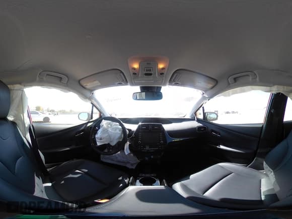 ✅ 2021 Toyota Prius LE • VIN: JTDKAMFU0M3142456 • Lot: 43447432. Wystawiony na IAAI z przebiegiem 32 473 mil. Bezpłatny archiwum sprzedaży aukcyjnych z USA i szczegółowy raport historii pojazdu na DreamBid. Zdjęcie 18.