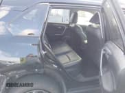 ✅ 2024 Toyota RAV4 Hybrid XLE Premium • VIN: JTMB6RFV8RD120097 • Лот: 43440982. Опубликован ранее на IAAI с пробегом 37 707 миль. Бесплатный доступ к архиву аукционных продаж из США и подробный отчёт об истории автомобиля на DreamBid. Изображение 8.