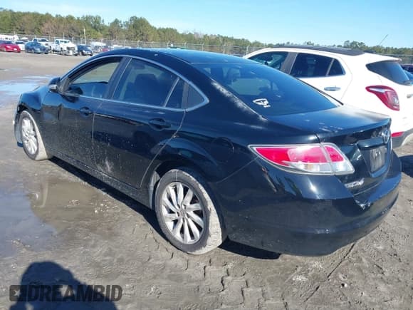 ✅ 2011 Mazda 6 i Touring • VIN: 1YVHZ8CH8B5M19917 • Lot: 41321308. Listed on IAAI with 180,189 mi. Free auction sales archive from the USA and detailed vehicle history report at DreamBid. Image 3.