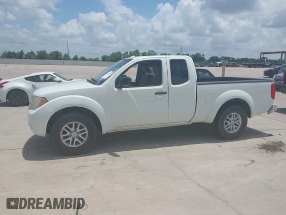 ✅ 2015 Nissan Frontier SV • VIN: 1N6AD0CU5FN731636 • Lot: 42559546. Wystawiony na IAAI z przebiegiem 118 215 mil. Bezpłatny archiwum sprzedaży aukcyjnych z USA i szczegółowy raport historii pojazdu na DreamBid. Zdjęcie 14.