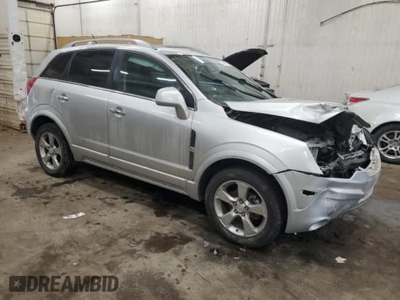 ✅ 2014 Chevrolet Captiva Sport LTZ • VIN: 3GNAL4EK3ES578792 • Lot: 44893175. Wystawiony na Copart z przebiegiem Nie podano. Bezpłatny archiwum sprzedaży aukcyjnych z USA i szczegółowy raport historii pojazdu na DreamBid. Zdjęcie 4.