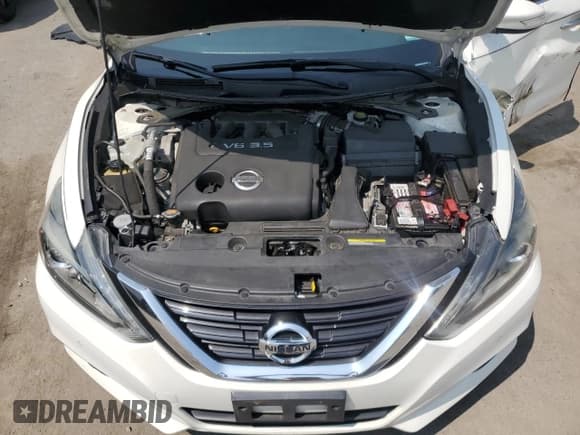 ✅ 2018 Nissan Altima SL • VIN: 1N4BL3AP3JC171067 • Лот: 60152055. Опубликован ранее на Copart с пробегом 85 288 миль. Бесплатный доступ к архиву аукционных продаж из США и подробный отчёт об истории автомобиля на DreamBid. Изображение 11.