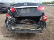 ✅ 2018 Nissan Sentra S • VIN: 3N1AB7AP3JY329739 • Лот: 57585545. Опубликован ранее на Copart с пробегом 201 234 миль. Бесплатный доступ к архиву аукционных продаж из США и подробный отчёт об истории автомобиля на DreamBid. Изображение 6.