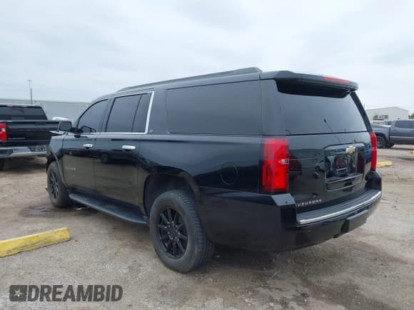 ✅ 2020 Chevrolet Suburban LT • VIN: 1GNSCHKC4LR154126 • Lot: 41636948. Wystawiony na IAAI z przebiegiem 190 699 mil. Bezpłatny archiwum sprzedaży aukcyjnych z USA i szczegółowy raport historii pojazdu na DreamBid. Zdjęcie 3.