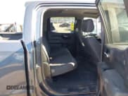 ✅ 2020 Chevrolet Silverado 1500 LT • VIN: 1GCUYDED8LZ120755 • Lot: 43324376. Wystawiony na IAAI z przebiegiem 175 447 mil. Bezpłatny archiwum sprzedaży aukcyjnych z USA i szczegółowy raport historii pojazdu na DreamBid. Zdjęcie 8.