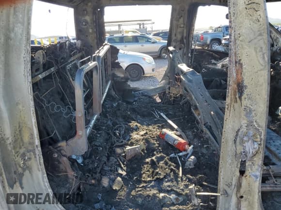 ✅ 2019 Chevrolet Silverado 1500 LT • VIN: 1GCUYDED5KZ189059 • Lot: 70022384. Wystawiony na Copart z przebiegiem Nie podano. Bezpłatny archiwum sprzedaży aukcyjnych z USA i szczegółowy raport historii pojazdu na DreamBid. Zdjęcie 11.