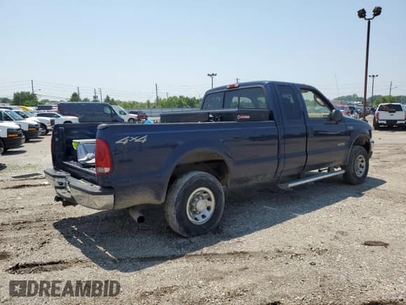 ✅ 2004 Ford F-250 XL • VIN: 1FTNX21P94ED68694 • Lot: 59466405. Wystawiony na Copart z przebiegiem Nie podano. Bezpłatny archiwum sprzedaży aukcyjnych z USA i szczegółowy raport historii pojazdu na DreamBid. Zdjęcie 3.