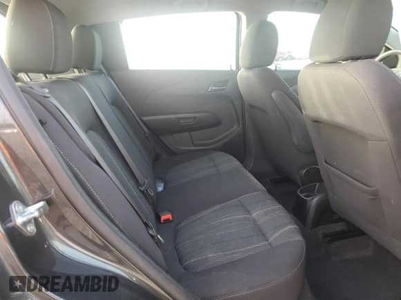 2015 Chevrolet Sonic LT с VIN 1G1JC6SHXF4172709, выставлен на аукционе Copart как лот 90819275 с пробегом 94 751 миль миль и Чистый • Clean title. История ставок и продаж доступна на DreamBid. Изображение 10.