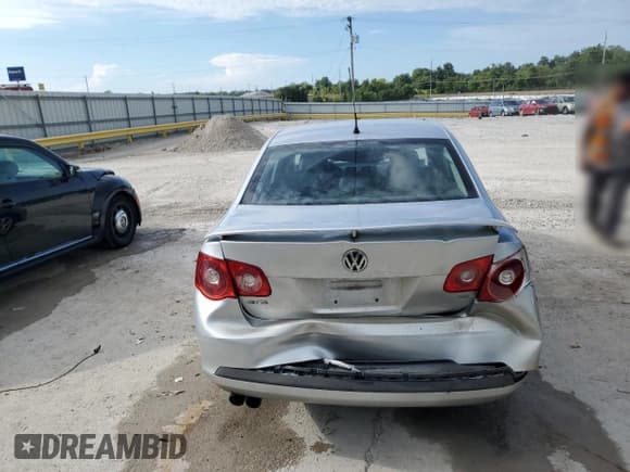 ✅ 2007 Volkswagen Jetta Wolfsburg Edition • VIN: 3VWEF71K47M181850 • Лот: 66473035. Опубликован ранее на Copart с пробегом 253 842 миль. Бесплатный доступ к архиву аукционных продаж из США и подробный отчёт об истории автомобиля на DreamBid. Изображение 6.