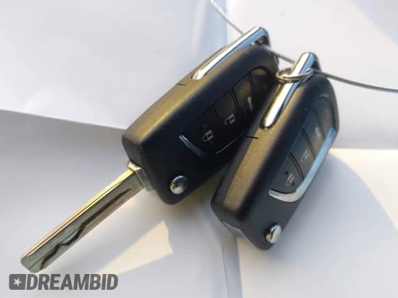 2023 Toyota Camry LE z VIN 4T1C11AK4PU147534, wystawiony jako IAAI lot #43337127 z przebiegiem 11 969 mil mil oraz . Historia ofert i sprzedaży dostępna na DreamBid. Obrazek 11.