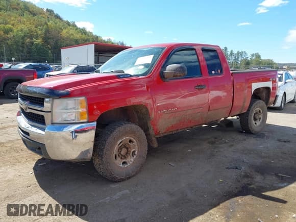 ✅ 2007 Chevrolet Silverado 2500HD Work Truck • VIN: 1GCHK29K17E588243 • Лот: 43381164. Опубликован ранее на IAAI с пробегом 336 908 миль. Бесплатный доступ к архиву аукционных продаж из США и подробный отчёт об истории автомобиля на DreamBid. Изображение 17.