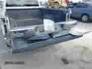 2008 Chevrolet Colorado 1LT z VIN 1GCCS39E188192565, wystawiony jako IAAI lot #41901967 z przebiegiem 282 987 mil mil oraz . Historia ofert i sprzedaży dostępna na DreamBid. Obrazek 19.