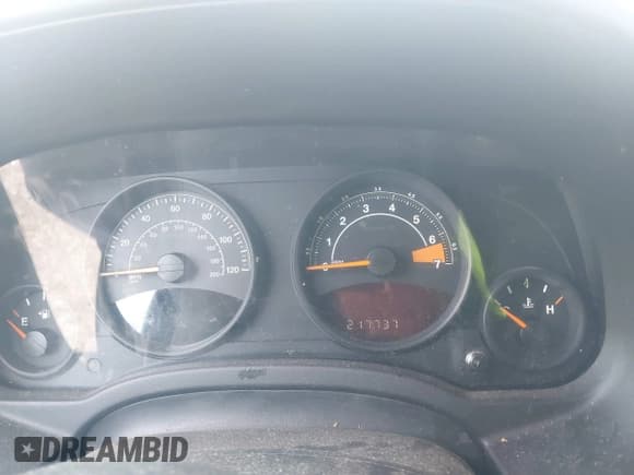 ✅ 2015 Jeep Patriot Latitude • VIN: 1C4NJRFB6FD145142 • Лот: 42827750. Опубликован ранее на IAAI с пробегом 217 737 миль. Бесплатный доступ к архиву аукционных продаж из США и подробный отчёт об истории автомобиля на DreamBid. Изображение 7.