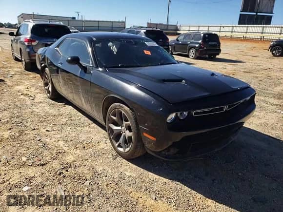 ✅ 2017 Dodge Challenger SXT Plus • VIN: 2C3CDZAG3HH626235 • Lot: 86849435. Listed on Copart with 107,450 mi. Free auction sales archive from the USA and detailed vehicle history report at DreamBid. Image 13.