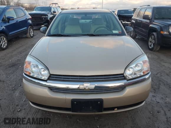 2004 Chevrolet Malibu z VIN 1G1ZS52F84F236150, wystawiony jako Copart lot #82746814 z przebiegiem 28 981 mil mil oraz Czysty tytuł • Clean title. Historia ofert i sprzedaży dostępna na DreamBid. Obrazek 5.