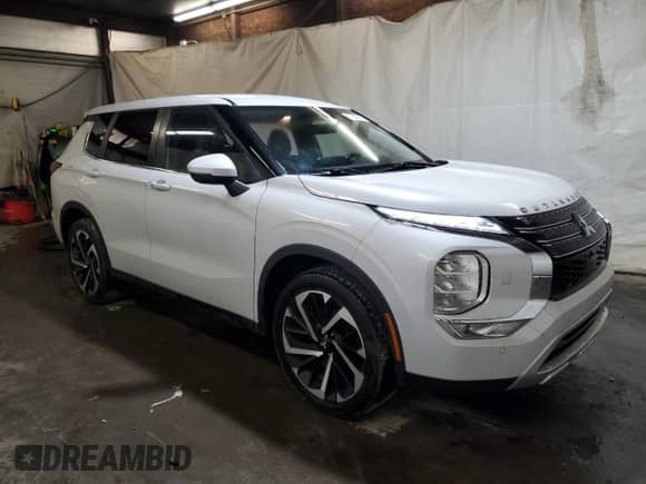 2022 Mitsubishi Outlander SE с VIN JA4J4UA81NZ024227, выставлен на аукционе Copart как лот 87088915 с пробегом 35 679 миль миль и Списание • Salvage title. История ставок и продаж доступна на DreamBid. Изображение 4.