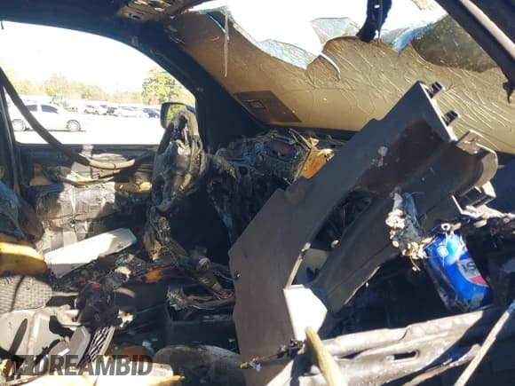 ✅ 2005 Nissan Frontier Nismo • VIN: 1N6AD06U25C451002 • Lot: 43611594. Listed on IAAI with Not provided. Free auction sales archive from the USA and detailed vehicle history report at DreamBid. Image 5.