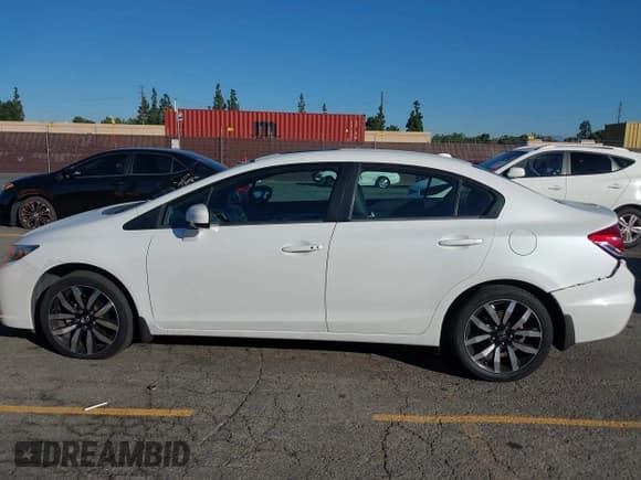 ✅ 2014 Honda Civic EX-L • VIN: 19XFB2F92EE235746 • Лот: 43443935. Опубликован ранее на IAAI с пробегом 82 412 миль. Бесплатный доступ к архиву аукционных продаж из США и подробный отчёт об истории автомобиля на DreamBid. Изображение 14.