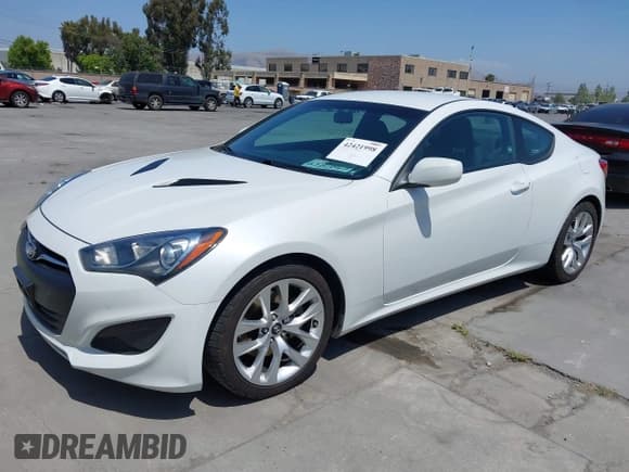✅ 2013 Hyundai Genesis Coupe 2.0T • VIN: KMHHT6KD7DU088682 • Lot: 42421998. Wystawiony na IAAI z przebiegiem 87 398 mil. Bezpłatny archiwum sprzedaży aukcyjnych z USA i szczegółowy raport historii pojazdu na DreamBid. Zdjęcie 6.