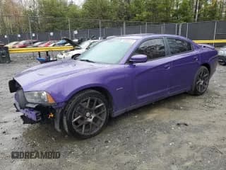 ✅ 2014 Dodge Charger Road/Track • VIN: 2C3CDXCT8EH159453 • Lot: 52098375. Wystawiony na Copart z przebiegiem 164 793 mil. Bezpłatny archiwum sprzedaży aukcyjnych z USA i szczegółowy raport historii pojazdu na DreamBid. Zdjęcie 1.