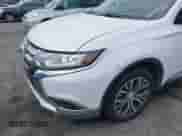 2016 Mitsubishi Outlander SE z VIN JA4AZ3A31GZ015790, wystawiony jako IAAI lot #42131804 z przebiegiem 298 900 mil mil oraz . Historia ofert i sprzedaży dostępna na DreamBid. Obrazek 20.