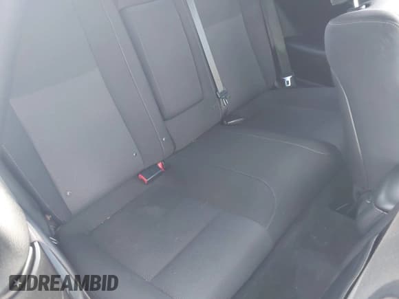 ✅ 2015 Dodge Challenger R/T Scat Pack Shaker • VIN: 2C3CDZFJ5FH821822 • Lot: 43760587. Listed on IAAI with 69,460 mi. Free auction sales archive from the USA and detailed vehicle history report at DreamBid. Image 8.