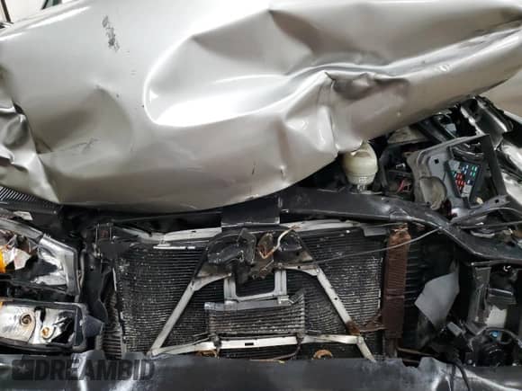 2006 Chevrolet Silverado 1500 LS z VIN 1GCEK19V76Z212287, wystawiony jako Copart lot #71824354 z przebiegiem Nie podano mil oraz Czysty tytuł • Clean title. Historia ofert i sprzedaży dostępna na DreamBid. Obrazek 11.