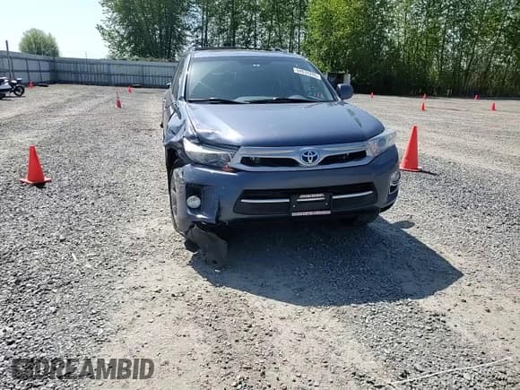 ✅ 2013 Toyota Highlander Limited • VIN: JTEDC3EH6D2014211 • Lot: 54631295. Listed on Copart with 114,641 mi. Free auction sales archive from the USA and detailed vehicle history report at DreamBid. Image 15.