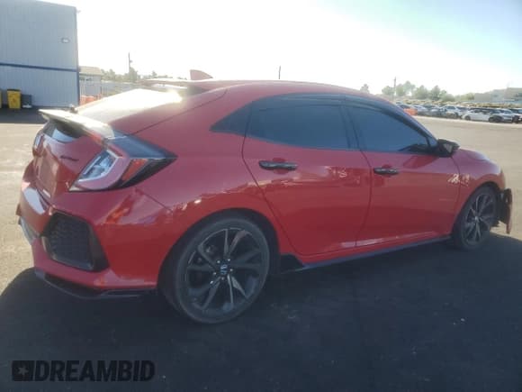 ✅ 2018 Honda Civic Sport • VIN: SHHFK7H4XJU239366 • Лот: 80331305. Опубликован ранее на Copart с пробегом 84 676 миль. Бесплатный доступ к архиву аукционных продаж из США и подробный отчёт об истории автомобиля на DreamBid. Изображение 3.