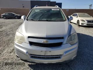 ✅ 2014 Chevrolet Captiva Sport LT • VIN: 3GNAL3EK7ES525992 • Lot: 41908965. Wystawiony na Copart z przebiegiem 136 691 mil. Bezpłatny archiwum sprzedaży aukcyjnych z USA i szczegółowy raport historii pojazdu na DreamBid. Zdjęcie 5.