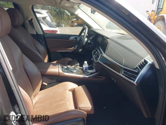 ✅ 2020 BMW X7 xDrive40i • VIN: 5UXCW2C04L9A03438 • Лот: 43187346. Опубликован ранее на IAAI с пробегом 102 740 миль. Бесплатный доступ к архиву аукционных продаж из США и подробный отчёт об истории автомобиля на DreamBid. Изображение 5.