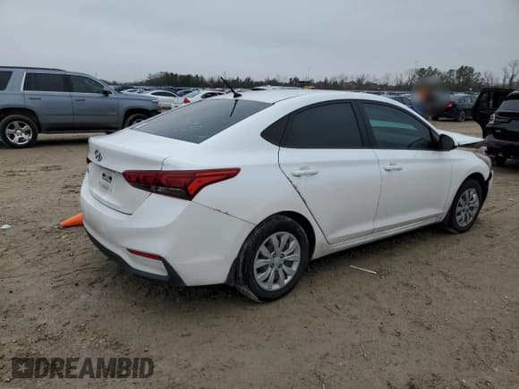 ✅ 2022 Hyundai Accent SE • VIN: 3KPC24A67NE168959 • Лот: 42748715. Опубликован ранее на Copart с пробегом 59 103 миль. Бесплатный доступ к архиву аукционных продаж из США и подробный отчёт об истории автомобиля на DreamBid. Изображение 3.