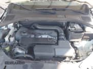 ✅ 2013 Volvo S60 T5 Premier • VIN: YV1612FS6D2207492 • Lot: 43497044. Wystawiony na IAAI z przebiegiem 97 274 mil. Bezpłatny archiwum sprzedaży aukcyjnych z USA i szczegółowy raport historii pojazdu na DreamBid. Zdjęcie 10.