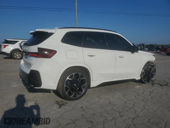 ✅ 2024 BMW X1 • VIN: WBX13EF01R5X93019 • Lot: 84556255. Listed on Copart with 47,767 mi. Free auction sales archive from the USA and detailed vehicle history report at DreamBid. Image 3.