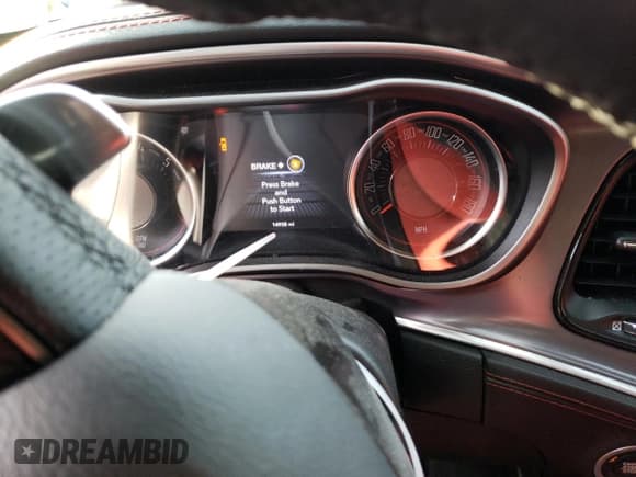 ✅ 2021 Dodge Challenger R/T Scat Pack • VIN: 2C3CDZFJXMH530794 • Lot: 69118882. Wystawiony na Copart z przebiegiem 14 938 mil. Bezpłatny archiwum sprzedaży aukcyjnych z USA i szczegółowy raport historii pojazdu na DreamBid. Zdjęcie 9.