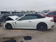 ✅ 2013 Maserati GranTurismo Sport • VIN: ZAM45VMA9D0070293 • Lot: 41241020. Wystawiony na IAAI z przebiegiem 69 156 mil. Bezpłatny archiwum sprzedaży aukcyjnych z USA i szczegółowy raport historii pojazdu na DreamBid. Zdjęcie 14.