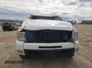 ✅ 2010 Chevrolet Silverado 1500 • VIN: 3GCRKTE28AG275724 • Lot: 76106304. Wystawiony na Copart z przebiegiem 256 790 mil. Bezpłatny archiwum sprzedaży aukcyjnych z USA i szczegółowy raport historii pojazdu na DreamBid. Zdjęcie 5.