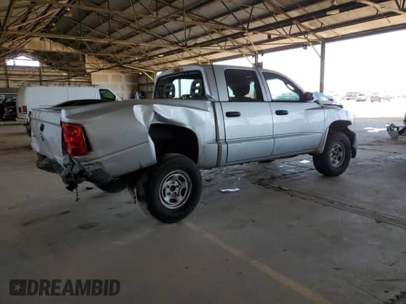 ✅ 2006 Dodge Dakota ST • VIN: 1D7HE28N76S528475 • Лот: 56294484. Размещён на Copart с пробегом Не указан миль. Получите бесплатный доступ к архиву аукционных продаж из США и посмотрите подробный отчёт об истории автомобиля на DreamBid. Изображение 3.