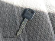 ✅ 1997 Ford F-150 • VIN: 1FTDF18W6VND20156 • Lot: 41295852. Wystawiony na IAAI z przebiegiem 193 871 mil. Bezpłatny archiwum sprzedaży aukcyjnych z USA i szczegółowy raport historii pojazdu na DreamBid. Zdjęcie 11.