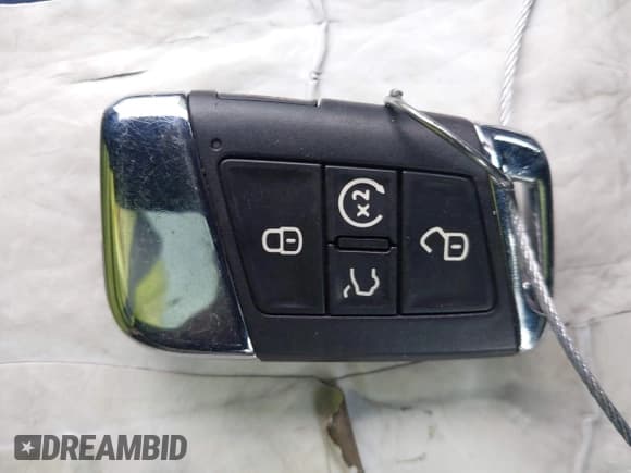 ✅ 2021 Volkswagen Atlas SE • VIN: 1V2RE2CA7MC204595 • Lot: 43610447. Listed on IAAI with 70,524 mi. Free auction sales archive from the USA and detailed vehicle history report at DreamBid. Image 11.