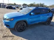 ✅ 2020 Jeep Cherokee Latitude Plus • VIN: 1C4PJLLB2LD547164 • Lot: 92922755. Wystawiony na Copart z przebiegiem 67 778 mil. Bezpłatny archiwum sprzedaży aukcyjnych z USA i szczegółowy raport historii pojazdu na DreamBid. Zdjęcie 1.