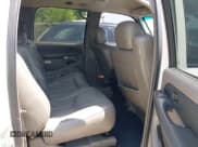 ✅ 2003 Chevrolet Suburban LT • VIN: 1GNEC16Z83J143261 • Лот: 42065509. Опубликован ранее на IAAI с пробегом 217 109 миль. Бесплатный доступ к архиву аукционных продаж из США и подробный отчёт об истории автомобиля на DreamBid. Изображение 8.