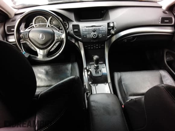 ✅ 2013 Acura TSX • VIN: JH4CU2F43DC010452 • Lot: 81828535. Wystawiony na Copart z przebiegiem Nie podano. Bezpłatny archiwum sprzedaży aukcyjnych z USA i szczegółowy raport historii pojazdu na DreamBid. Zdjęcie 8.