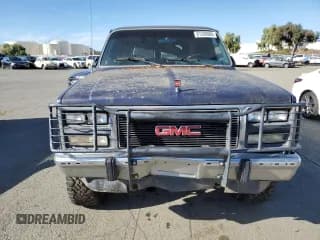 ✅ 1991 GMC Suburban • VIN: 1GKEV16K9MF510909 • Lot: 81326004. Listed on Copart with 216,778 mi. Free auction sales archive from the USA and detailed vehicle history report at DreamBid. Image 5.
