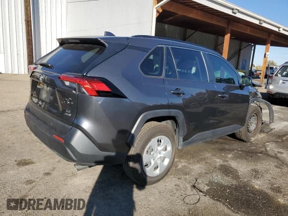 ✅ 2019 Toyota RAV4 LE • VIN: JTMF1RFV4KD033335 • Lot: 91719145. Listed on Copart with 60,273 mi. Free auction sales archive from the USA and detailed vehicle history report at DreamBid. Image 3.