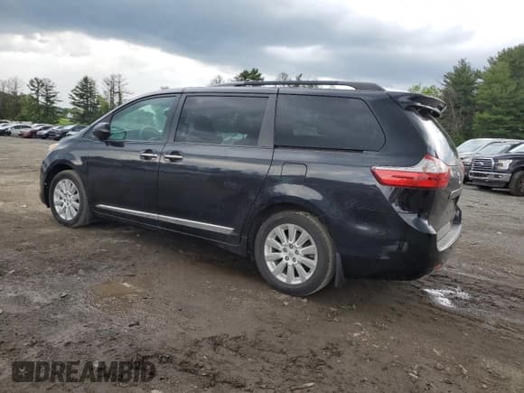 ✅ 2015 Toyota Sienna Limited • VIN: 5TDDK3DC4FS110637 • Lot: 55536225. Listed on Copart with 77,062 mi. Free auction sales archive from the USA and detailed vehicle history report at DreamBid. Image 2.