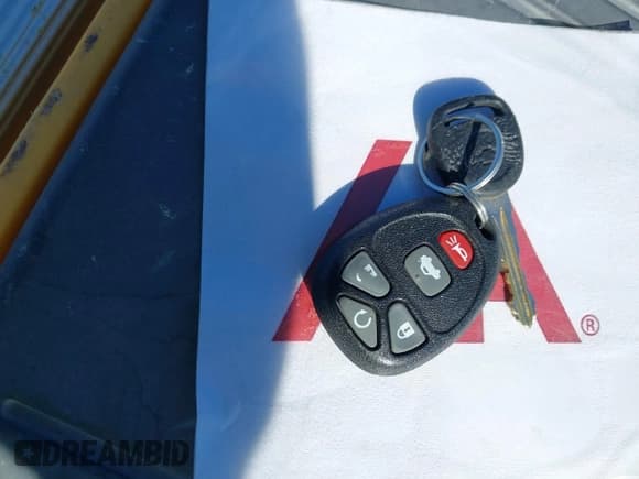 ✅ 2011 Chevrolet Malibu 1LT • VIN: 1G1ZC5EU8BF162216 • Lot: 43401841. Wystawiony na IAAI z przebiegiem 219 165 mil. Bezpłatny archiwum sprzedaży aukcyjnych z USA i szczegółowy raport historii pojazdu na DreamBid. Zdjęcie 11.