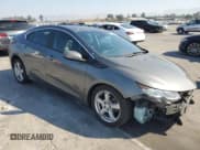 ✅ 2017 Chevrolet Volt LT • VIN: 1G1RC6S57HU101611 • Lot: 62213444. Wystawiony na Copart z przebiegiem 77 437 mil. Bezpłatny archiwum sprzedaży aukcyjnych z USA i szczegółowy raport historii pojazdu na DreamBid. Zdjęcie 4.