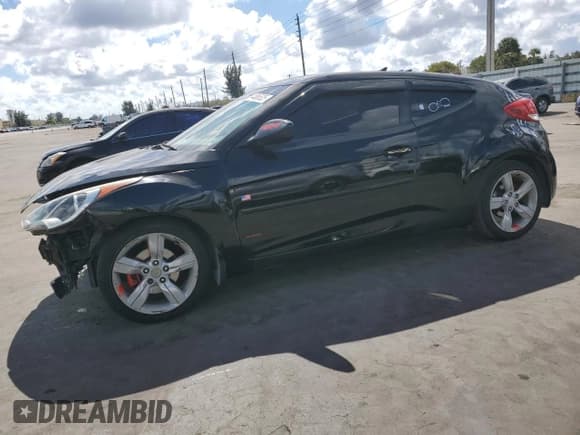 ✅ 2014 Hyundai Veloster • VIN: KMHTC6AD0EU215740 • Lot: 44886525. Wystawiony na Copart z przebiegiem 118 913 mil. Bezpłatny archiwum sprzedaży aukcyjnych z USA i szczegółowy raport historii pojazdu na DreamBid. Zdjęcie 1.