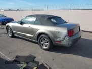 ✅ 2005 Ford Mustang Deluxe • VIN: 1ZVFT84N755243401 • Лот: 43810388. Опубликован ранее на IAAI с пробегом 113 986 миль. Бесплатный доступ к архиву аукционных продаж из США и подробный отчёт об истории автомобиля на DreamBid. Изображение 3.